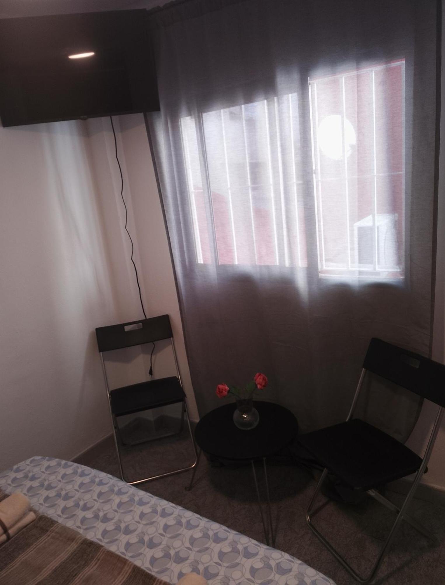 Malaga Center Rooms Kültér fotó