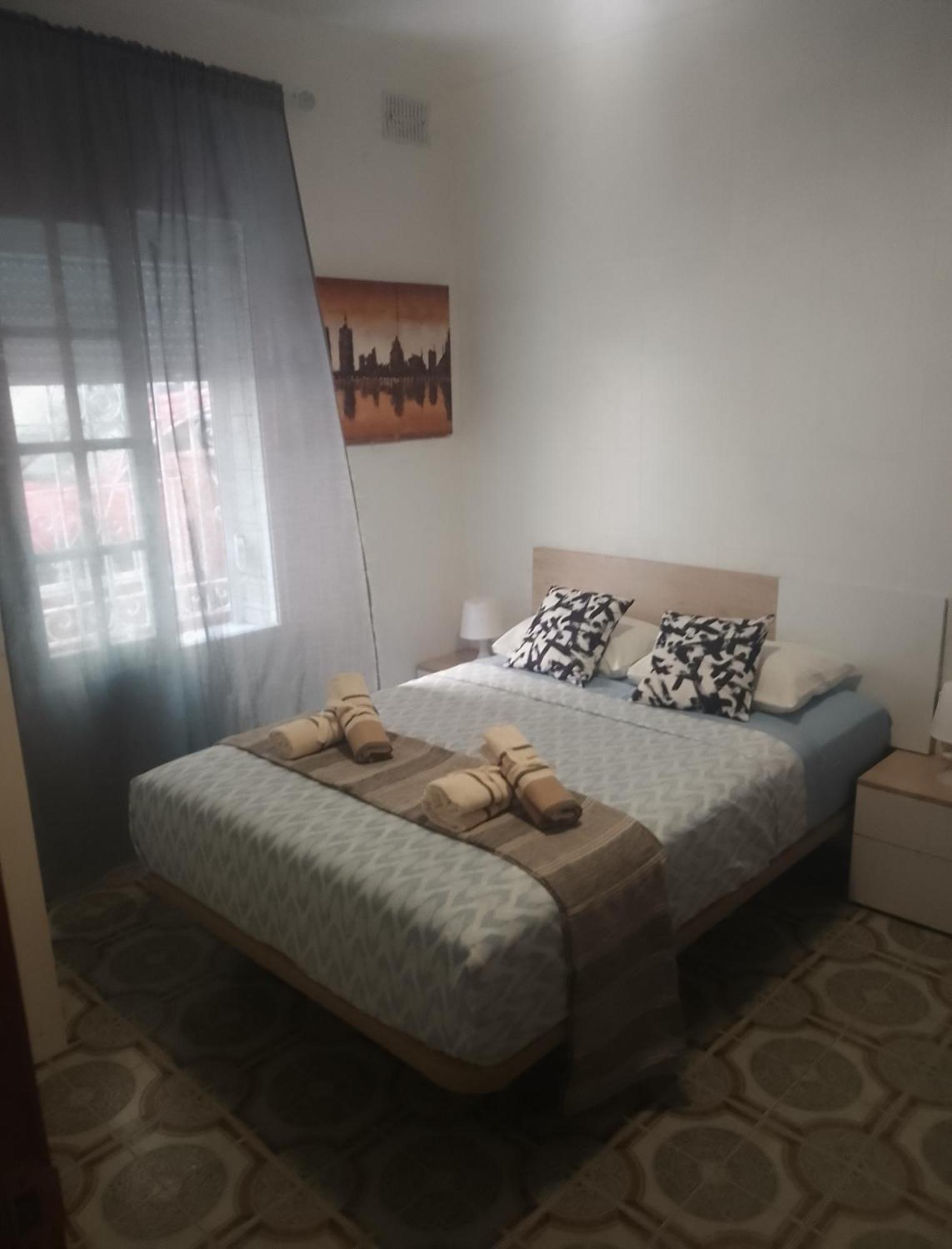 Malaga Center Rooms Kültér fotó
